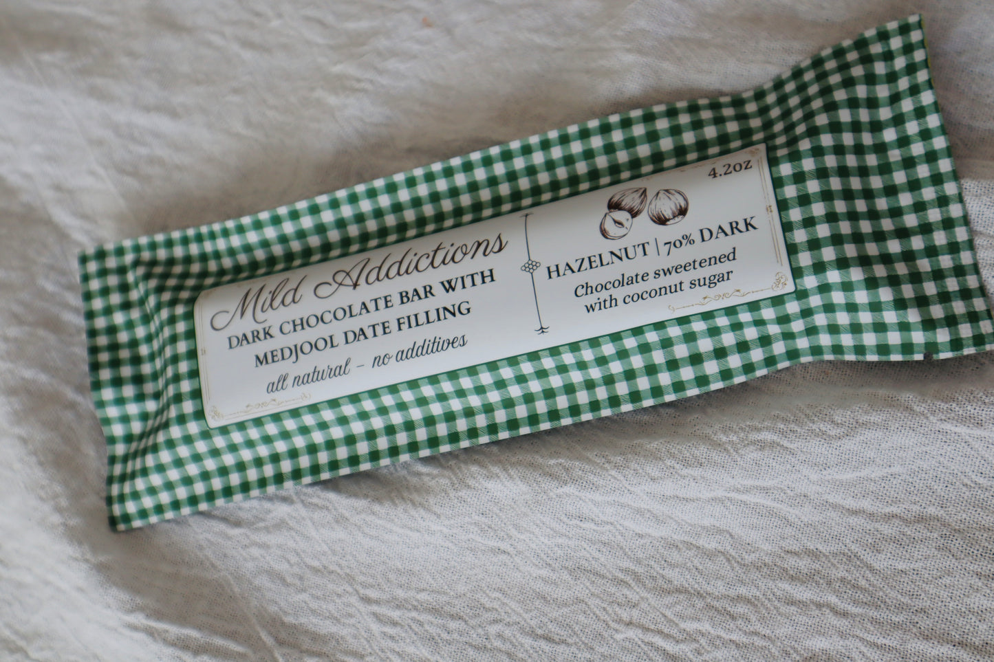 Dark Chocolate Bar with Hazelnut & Medjool Date Center — Single 4.2 oz