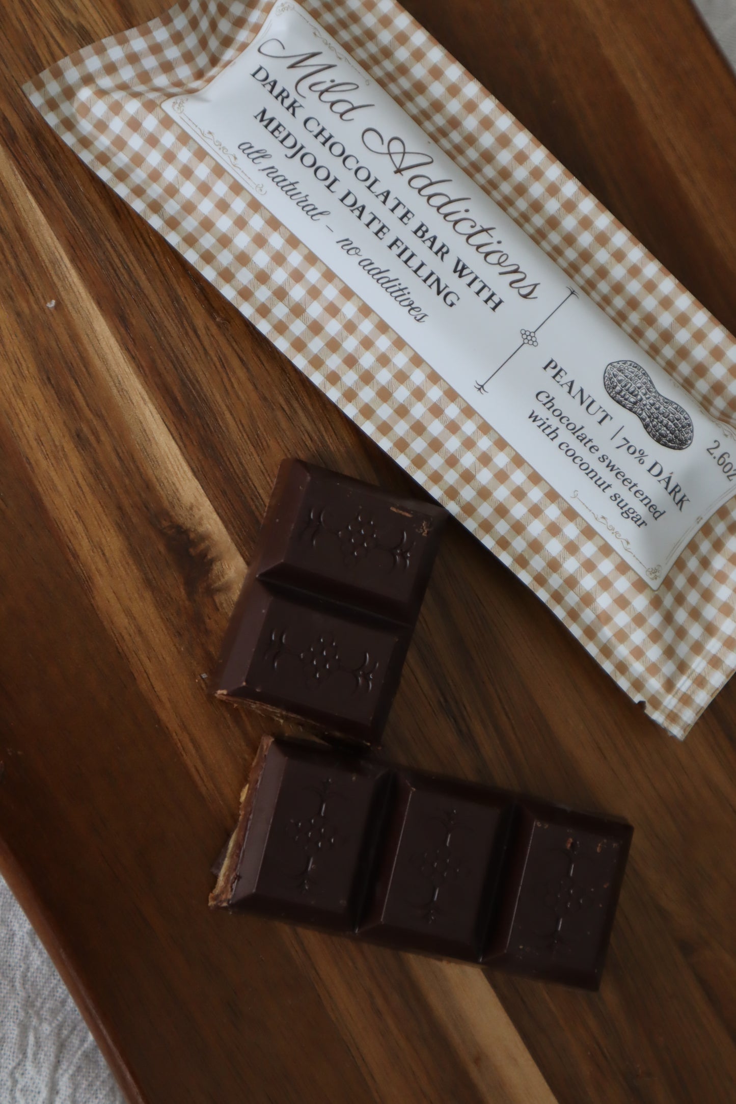 Dark Chocolate Bar with Peanut Butter & Medjool Date Center— 2.6 oz