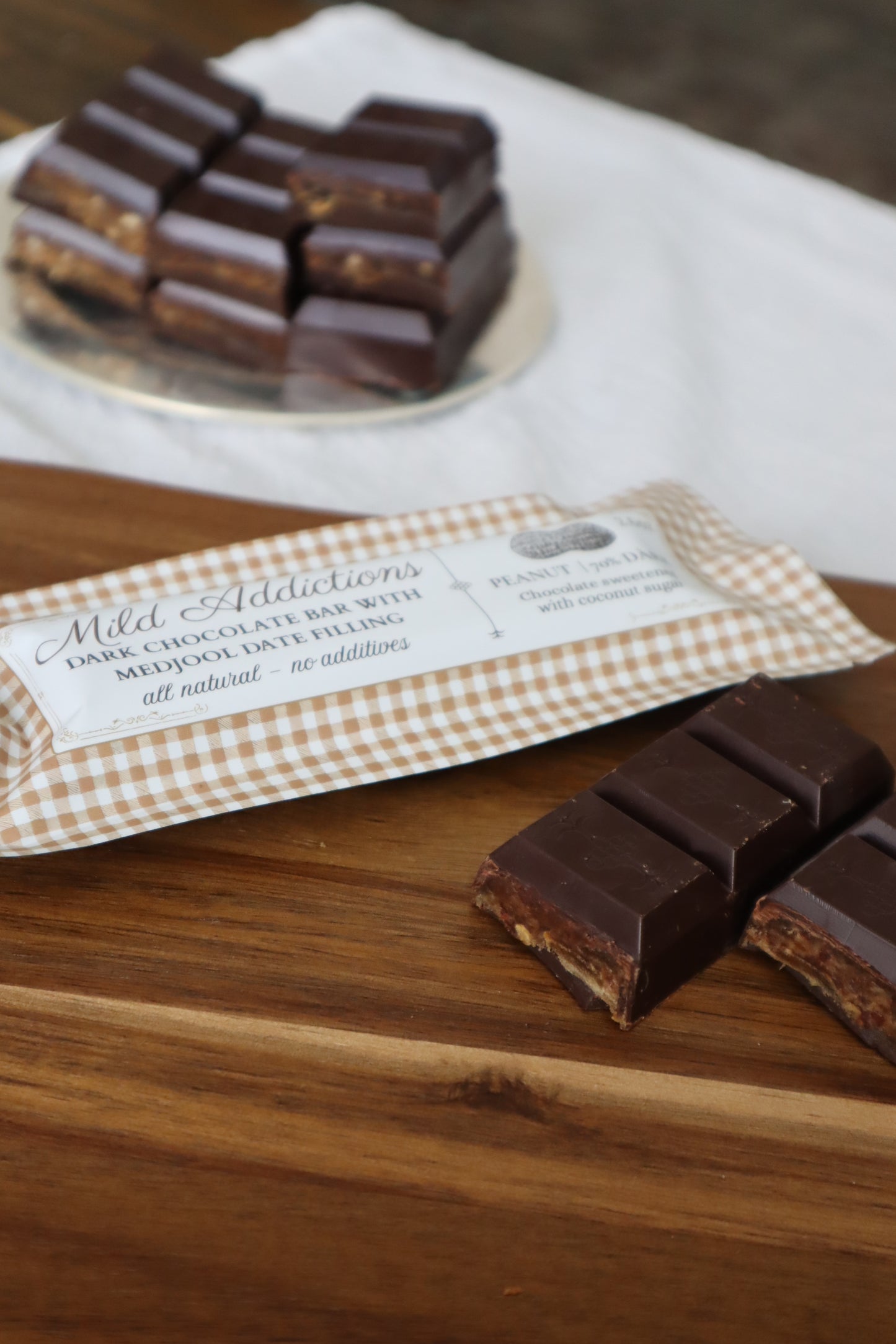 Dark Chocolate Bar with Peanut Butter & Medjool Date Center— 2.6 oz