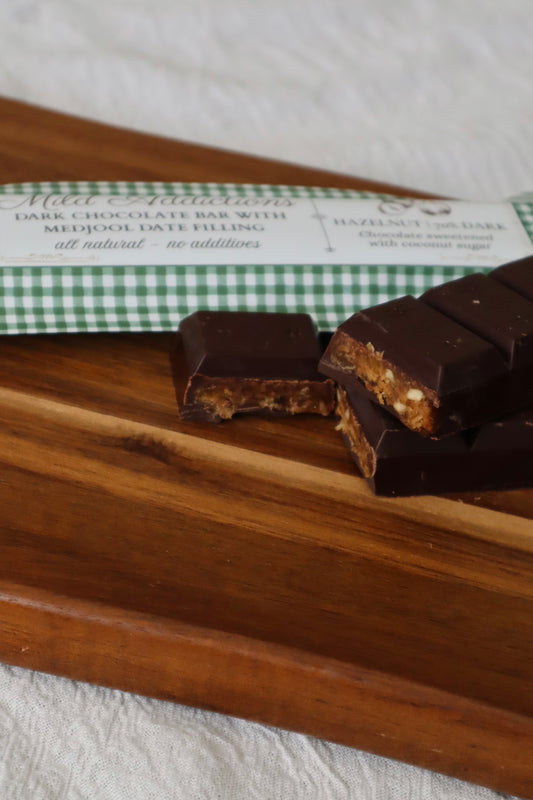 Dark Chocolate Bar with Hazelnut & Medjool Date Center — Single 4.2 oz