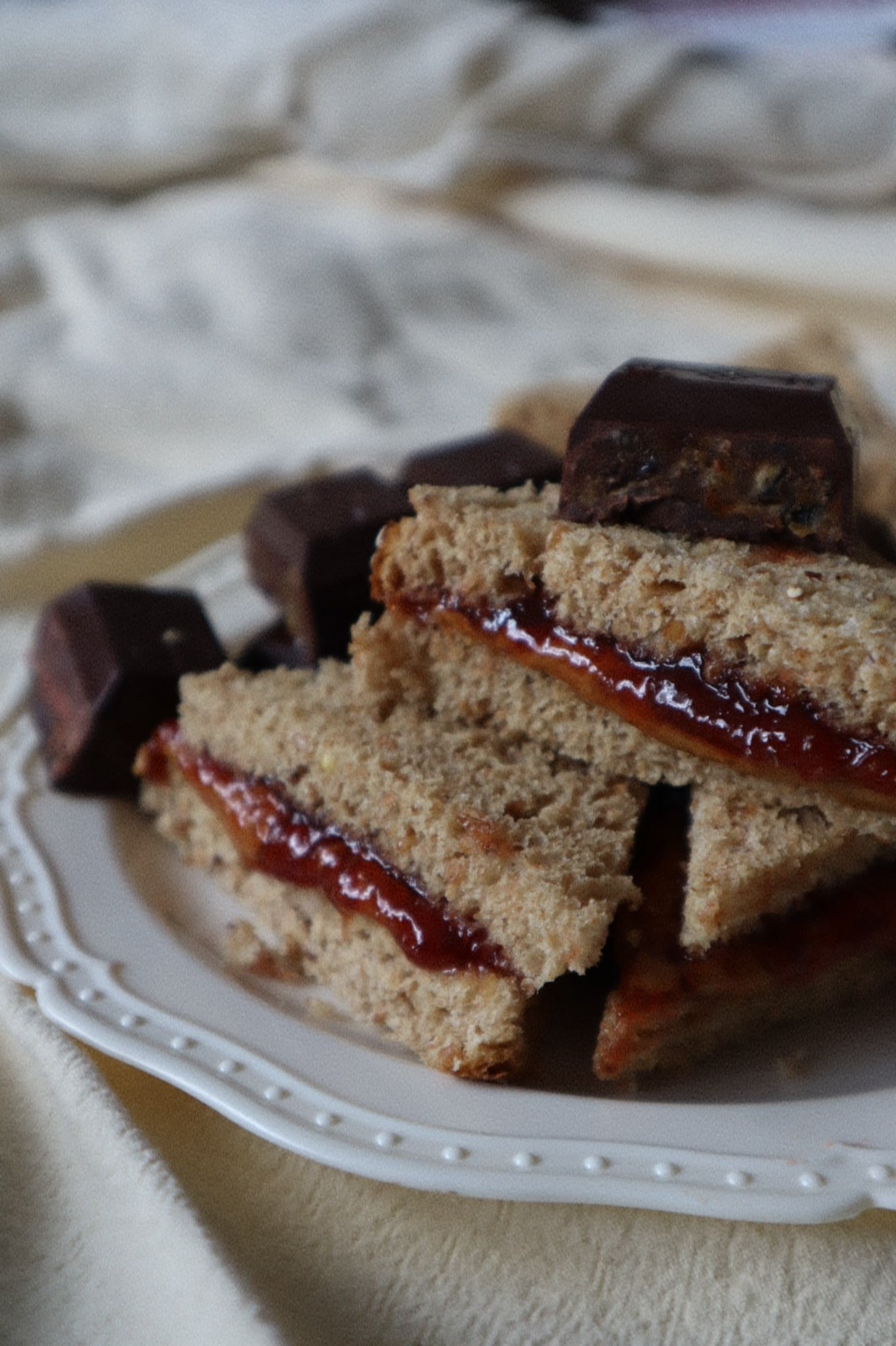 PB&J Dark Chocolate Bar Bundle Medjool Date Filling -  Raspberry & Peanut Butter (2 × 2.6 oz)